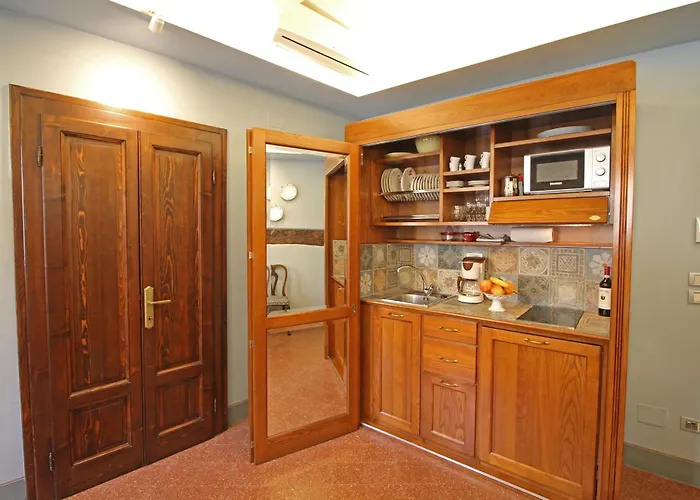 La Casa Sulla Piazza *