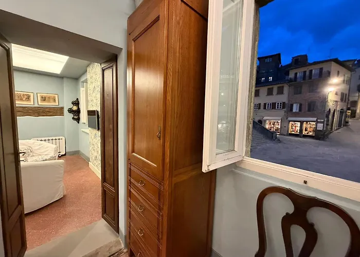 La Casa Sulla Piazza * Cortona